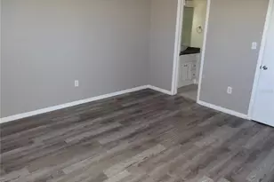 5357 81st St N, Saint Petersburg, FL 33709 - Photo 15