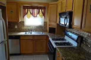 5357 81st St N, Saint Petersburg, FL 33709 - Photo 3