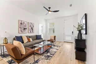 820 E 145th Ave, Tampa, FL 33613 - Photo 11