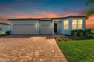 9738 Autumn Rdg Ave, Riverview, FL 33578 - Photo 21