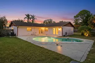 7111 Halifax Ct, Tampa, FL 33615 - Photo 47