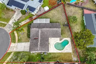 7111 Halifax Ct, Tampa, FL 33615 - Photo 41