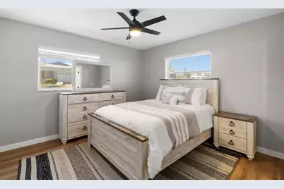 824 Seabreeze Drive, Ruskin, FL 33570 - Photo 15