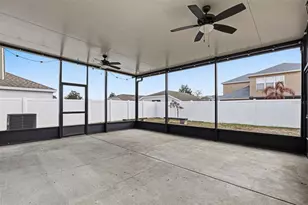 30428 Randall Manor St, Wesley Chapel, FL 33545 - Photo 43