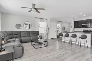 7543 Tuscan Bay Cir, Wesley Chapel, FL 33545 - Photo 7