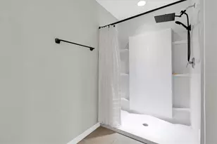 7543 Tuscan Bay Cir, Wesley Chapel, FL 33545 - Photo 23