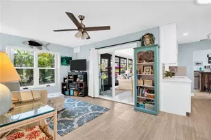 1303 Glengarry Dr, Palm Harbor, FL 34684 - Photo 21