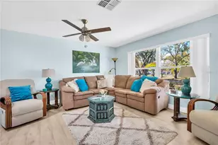 1303 Glengarry Dr, Palm Harbor, FL 34684 - Photo 9