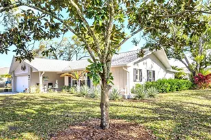 1303 Glengarry Dr, Palm Harbor, FL 34684 - Photo 1