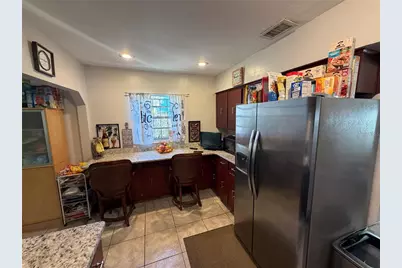 2010 E Chelsea Street, Tampa, FL 33610 - Photo 7