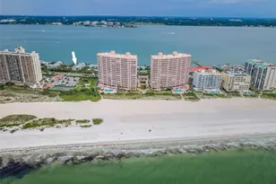 1351 Gulf Blvd, Clearwater Beach, FL 33767 - Photo 9