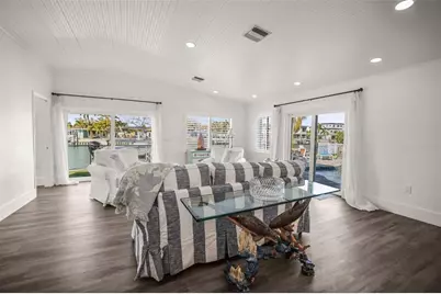 7833 1st Avenue S, Saint Petersburg, FL 33707 - Photo 13