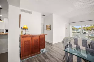 7833 1st Ave S, Saint Petersburg, FL 33707 - Photo 15