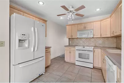 2284 Spanish Drive #50, Clearwater, FL 33763 - Photo 11