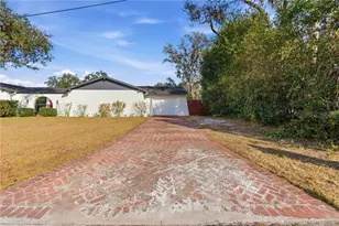 18709 Lake Commiston Dr, Lutz, FL 33549 - Photo 31