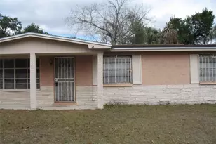 3712 E Clifton St, Tampa, FL 33610 - Photo 1