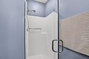 6424 Rockpointe Dr, Tampa, FL 33634 - Photo 29