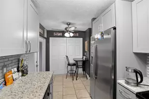 6424 Rockpointe Dr, Tampa, FL 33634 - Photo 19
