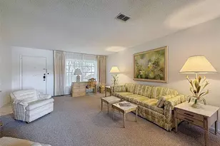 1446 Queen Anne Blvd, Palm Harbor, FL 34684 - Photo 13