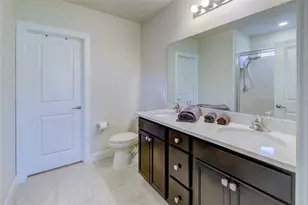 9328 Royal River Cir, Parrish, FL 34219 - Photo 31