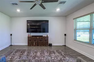 9328 Royal River Cir, Parrish, FL 34219 - Photo 17