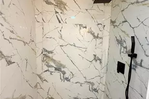 6910 Dalkeith Ave N, Saint Petersburg, FL 33709 - Photo 31