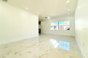 6910 Dalkeith Ave N, Saint Petersburg, FL 33709 - Photo 21