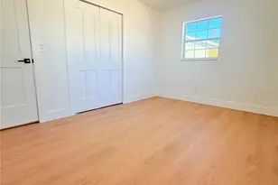 6910 Dalkeith Ave N, Saint Petersburg, FL 33709 - Photo 27