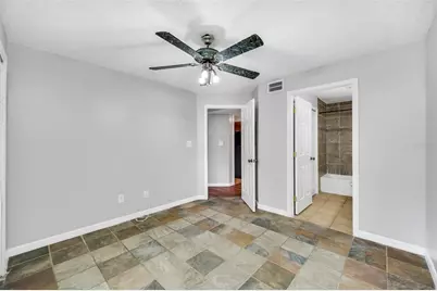 [Address not provided], Tampa, FL 33614 - Photo 17