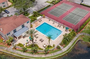 10330 Carrollwood Ln, Tampa, FL 33618 - Photo 59