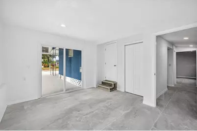 5801 Magnolia Street N, Saint Petersburg, FL 33703 - Photo 23