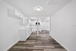 5801 Magnolia St N, Saint Petersburg, FL 33703 - Photo 17