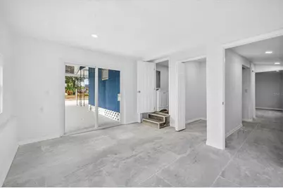 5801 Magnolia Street N, Saint Petersburg, FL 33703 - Photo 25