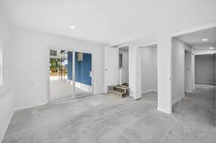 5801 Magnolia St N, Saint Petersburg, FL 33703 - Photo 25