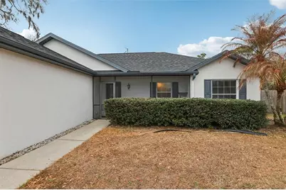 6917 Oakcrest Way, Zephyrhills, FL 33542 - Photo 5