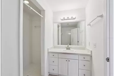 6917 Oakcrest Way, Zephyrhills, FL 33542 - Photo 25