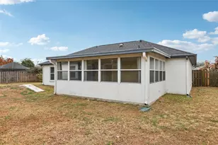 6917 Oak Crest Way, Zephyrhills, FL 33542 - Photo 39