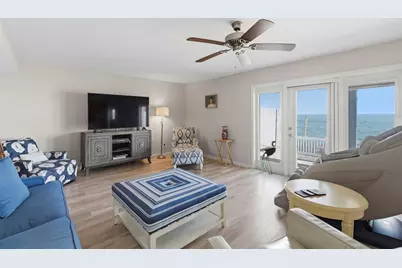 4842 Coquina Key Drive SE #B, Saint Petersburg, FL 33705 - Photo 15