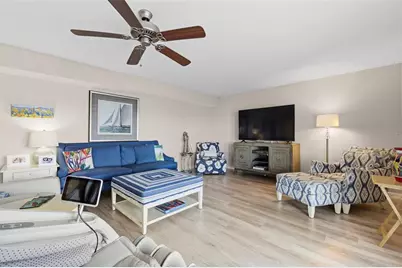 4842 Coquina Key Drive SE #B, Saint Petersburg, FL 33705 - Photo 15