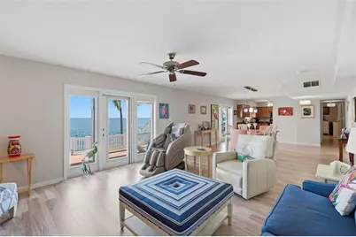 4842 Coquina Key Drive SE #B, Saint Petersburg, FL 33705 - Photo 13