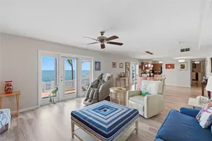 4842 Coquina Key Dr SE, Saint Petersburg, FL 33705 - Photo 13