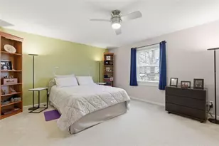 4842 Coquina Key Dr SE, Saint Petersburg, FL 33705 - Photo 21