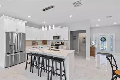6605 24th Ave Avenue S, Tampa, FL 33619 - Photo 11