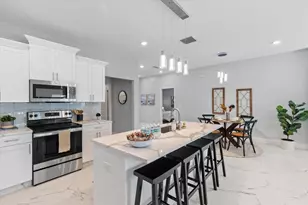 6605 24th Ave Ave S, Tampa, FL 33619 - Photo 9