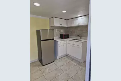 2411 S Ramona Circle, Tampa, FL 33612 - Photo 3