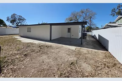 10415 N 27th Street, Tampa, FL 33612 - Photo 25