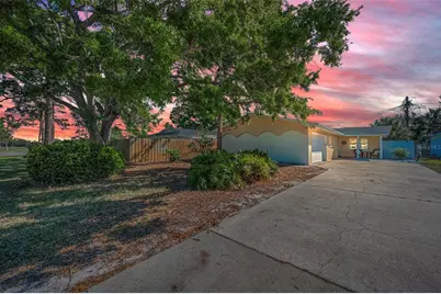 2053 Jefferson Avenue, Dunedin, FL 34698 - Photo 1