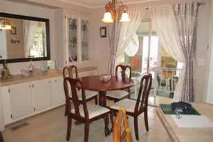 4611 Orange Blossom Dr, Zephyrhills, FL 33542 - Photo 11