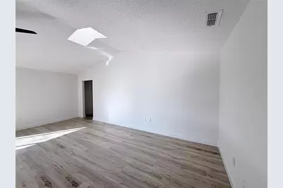 2469 Anchor Avenue, Spring Hill, FL 34608 - Photo 17