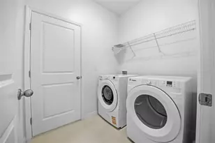 37411 Roanoke River Wy, Zephyrhills, FL 33540 - Photo 19